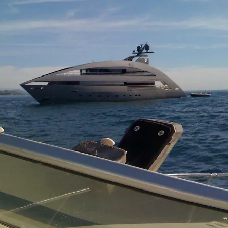 Tropez Village * Сен-Тропе
