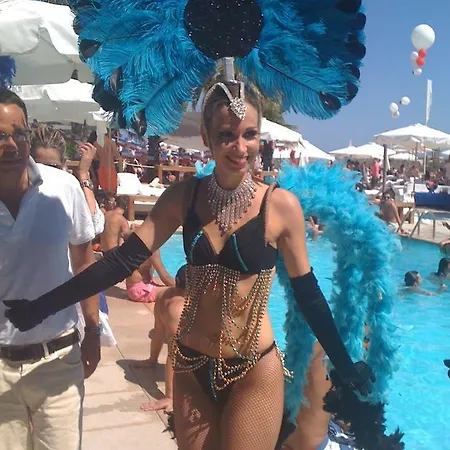 Tropez Village Апартаменти Сен-Тропе