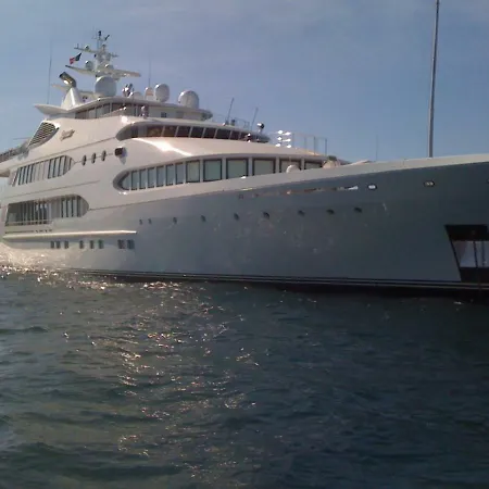 Tropez Village Daire